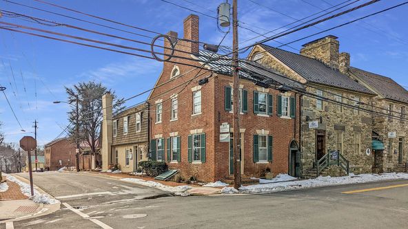 Office Space in Downtown Leesburg: 101 Loudoun Streeet SW, Leesburg, VA 20175